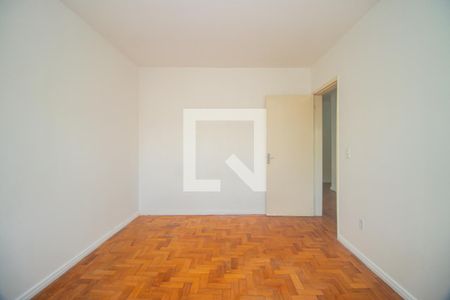 Quarto 1 de apartamento à venda com 2 quartos, 60m² em São Sebastião, Porto Alegre