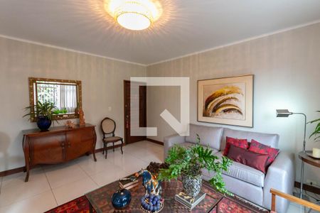 Sala de apartamento à venda com 4 quartos, 150m² em Santo Antônio, Belo Horizonte