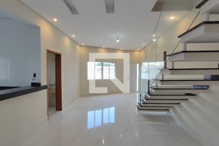 Sala de casa à venda com 2 quartos, 99m² em Parque Jambeiro, Campinas