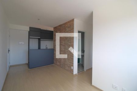 Sala de apartamento para alugar com 3 quartos, 53m² em Socorro, São Paulo