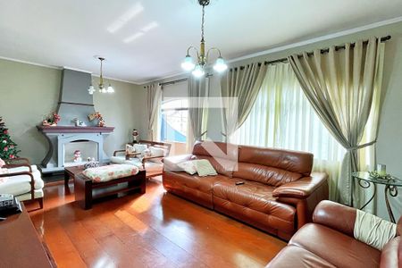 Sala de TV de casa para alugar com 3 quartos, 278m² em Jardim Vila Galvao, Guarulhos