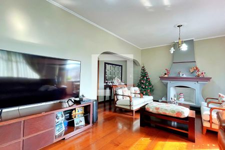 Sala de TV de casa à venda com 3 quartos, 278m² em Jardim Vila Galvao, Guarulhos