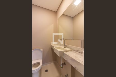 Lavabo de apartamento para alugar com 3 quartos, 112m² em Vila Yara, Osasco