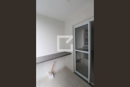 Varanda da Sala de apartamento para alugar com 3 quartos, 76m² em Mutondo, São Gonçalo