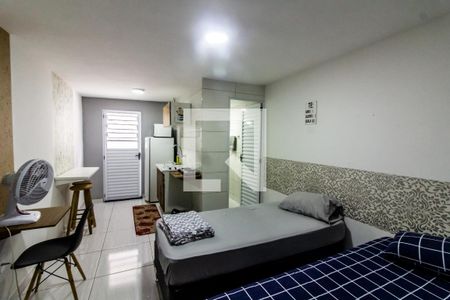 Quarto de kitnet/studio para alugar com 1 quarto, 18m² em Jaguaré, São Paulo