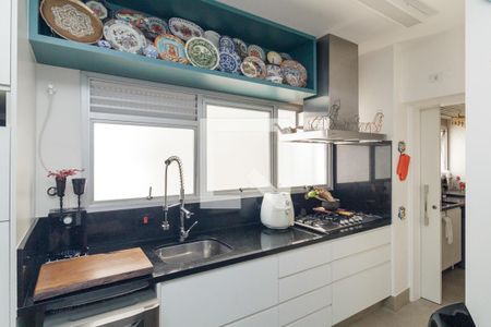 Apartamento à venda com 236m², 4 quartos e 3 vagas Apartamento à venda com 236m², 4 quartos e 3 vagasCozinha