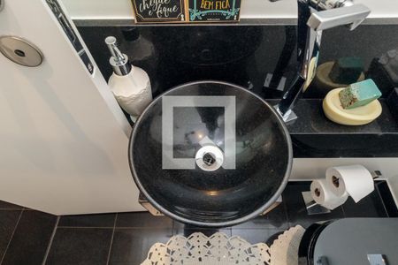 Apartamento à venda com 236m², 4 quartos e 3 vagas Apartamento à venda com 236m², 4 quartos e 3 vagasLavabo