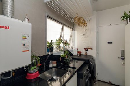 Apartamento à venda com 236m², 4 quartos e 3 vagas Apartamento à venda com 236m², 4 quartos e 3 vagasLavanderia
