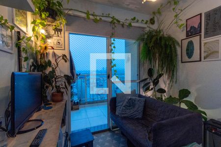 Sala/Cozinha de apartamento à venda com 1 quarto, 35m² em Jardim Santa Teresinha, São Paulo