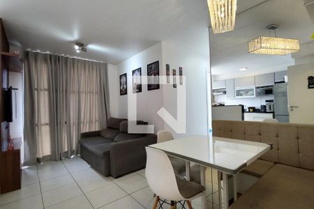 Sala de apartamento à venda com 2 quartos, 56m² em Anil, Rio de Janeiro