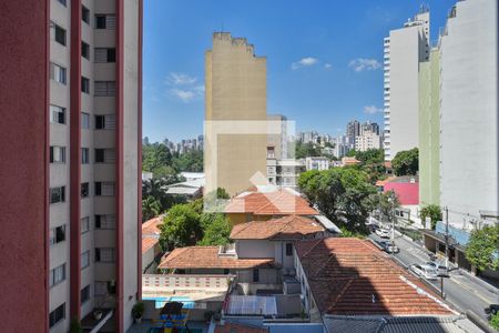 Sala de apartamento para alugar com 1 quarto, 50m² em Aclimação, São Paulo