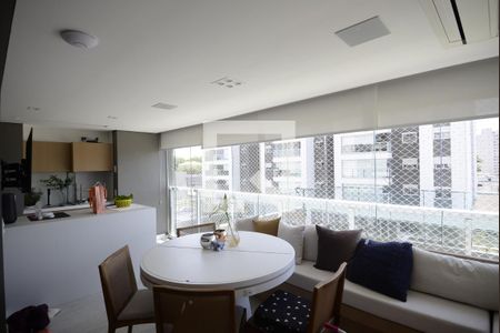 Varanda gourmet de apartamento à venda com 3 quartos, 140m² em Vila Dom Pedro I, São Paulo