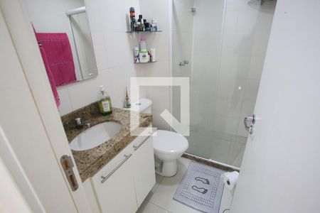 Apartamento à venda com 120m², 2 quartos e 2 vagas Apartamento à venda com 120m², 2 quartos e 2 vagasBanheiro Social