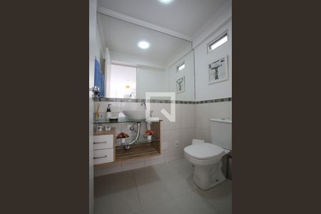 Apartamento à venda com 120m², 2 quartos e 2 vagas Apartamento à venda com 120m², 2 quartos e 2 vagasLavabo