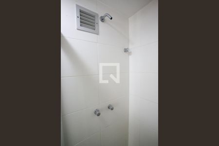 Apartamento à venda com 120m², 2 quartos e 2 vagas Apartamento à venda com 120m², 2 quartos e 2 vagasBanheiro Social