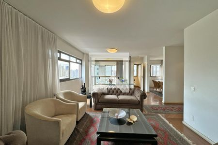 Sala de apartamento à venda com 4 quartos, 216m² em Funcionários, Belo Horizonte