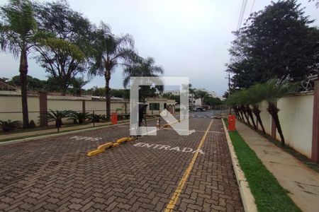 Apartamento para alugar com 50m², 2 quartos e 1 vaga Apartamento para alugar com 50m², 2 quartos e 1 vagaFachada