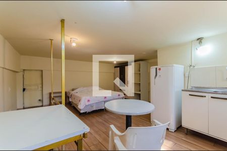 Cozinha de kitnet/studio para alugar com 1 quarto, 28m² em Vila Clementino, São Paulo