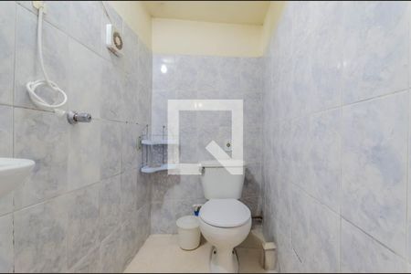 Banheiro de kitnet/studio para alugar com 1 quarto, 28m² em Vila Clementino, São Paulo
