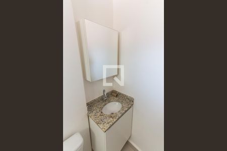 Banheiro de apartamento para alugar com 1 quarto, 35m² em Vila Maria Alta, São Paulo