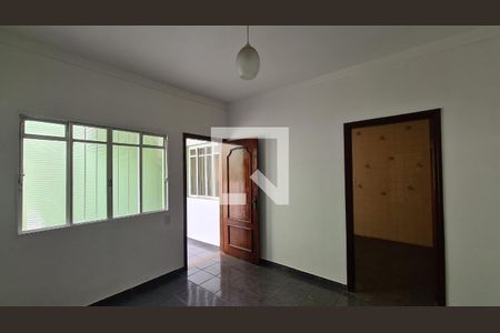 Sala 1 de casa para alugar com 3 quartos, 450m² em Vila Isabel Eber, Jundiaí