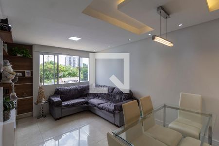Sala  de casa de condomínio à venda com 2 quartos, 110m² em Vila Ré, São Paulo