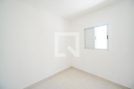 Quarto 01 de apartamento para alugar com 2 quartos, 35m² em Vila Granada, São Paulo