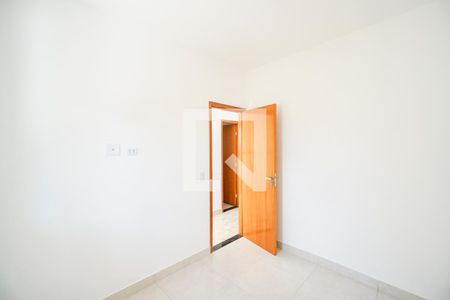 Quarto 01 de apartamento para alugar com 2 quartos, 35m² em Vila Granada, São Paulo