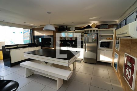 Apartamento à venda com 320m², 3 quartos e 4 vagas Apartamento à venda com 320m², 3 quartos e 4 vagasEspaço Gourmet