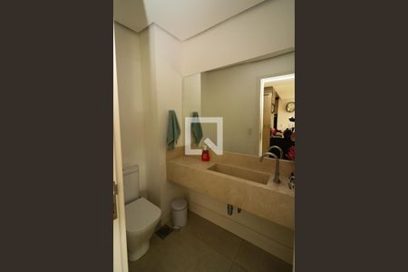 Apartamento à venda com 320m², 3 quartos e 4 vagas Apartamento à venda com 320m², 3 quartos e 4 vagasLavabo 1