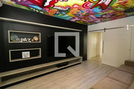Apartamento à venda com 320m², 3 quartos e 4 vagas Apartamento à venda com 320m², 3 quartos e 4 vagasSala de TV