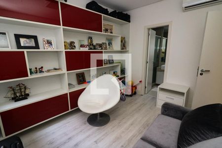 Apartamento à venda com 320m², 3 quartos e 4 vagas Apartamento à venda com 320m², 3 quartos e 4 vagasSuíte 3