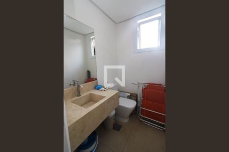 Apartamento à venda com 320m², 3 quartos e 4 vagas Apartamento à venda com 320m², 3 quartos e 4 vagasLavabo 2