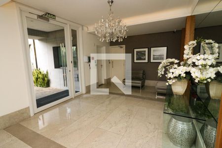 Apartamento à venda com 320m², 3 quartos e 4 vagas Apartamento à venda com 320m², 3 quartos e 4 vagasHall de entrada