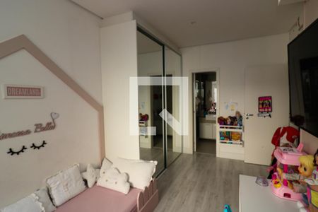 Apartamento à venda com 320m², 3 quartos e 4 vagas Apartamento à venda com 320m², 3 quartos e 4 vagasSuíte 2