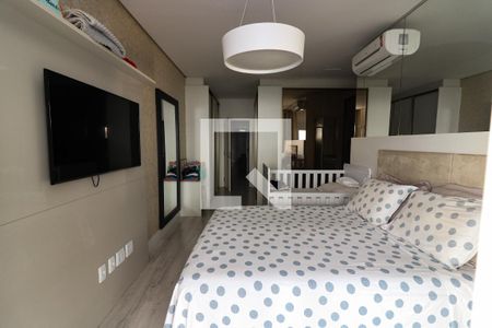 Apartamento à venda com 320m², 3 quartos e 4 vagas Apartamento à venda com 320m², 3 quartos e 4 vagasSuíte 1