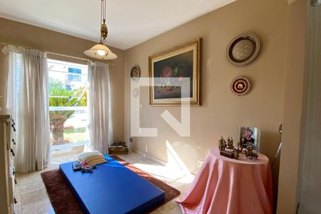 Sala de casa de condomínio à venda com 4 quartos, 320m² em Tamboré, Santana de Parnaíba