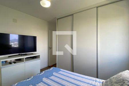 Suíte 1 de apartamento para alugar com 2 quartos, 60m² em Jardim Tupanci, Barueri