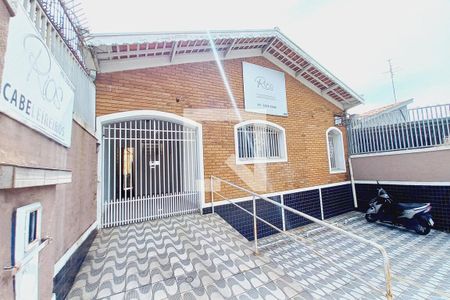 Casa à venda com 166m², 4 quartos e 4 vagas Casa à venda com 166m², 4 quartos e 4 vagasFachada do Prédio