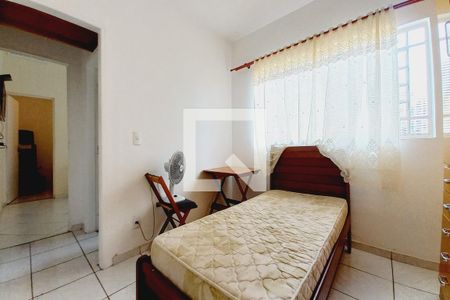 Casa à venda com 166m², 4 quartos e 4 vagas Casa à venda com 166m², 4 quartos e 4 vagasQuarto 3