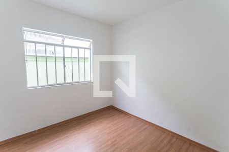 Quarto 2 de casa para alugar com 2 quartos, 65m² em Concórdia, Belo Horizonte