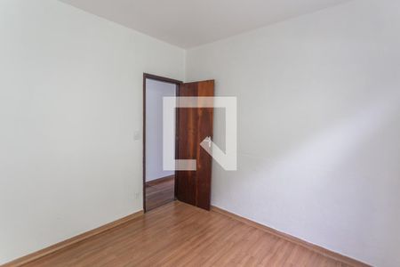 Quarto 2 de casa para alugar com 2 quartos, 65m² em Concórdia, Belo Horizonte