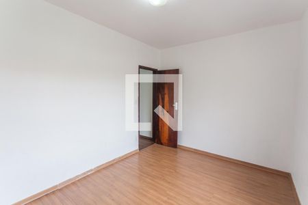 Quarto 1 de casa para alugar com 2 quartos, 65m² em Concórdia, Belo Horizonte