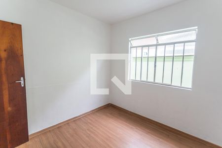 Quarto 2 de casa para alugar com 2 quartos, 65m² em Concórdia, Belo Horizonte