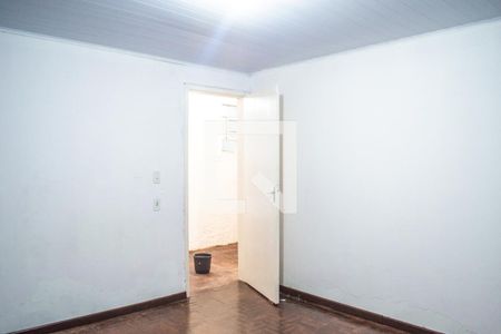 Quarto de casa à venda com 3 quartos, 80m² em Medianeira, Porto Alegre