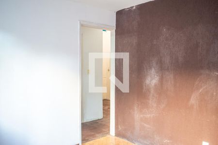 Sala de casa à venda com 3 quartos, 80m² em Medianeira, Porto Alegre