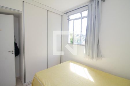 Quarto de apartamento à venda com 2 quartos, 48m² em Bom Retiro, Betim