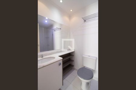 Banheiro 1 de apartamento à venda com 2 quartos, 69m² em Vila Ipiranga, Porto Alegre