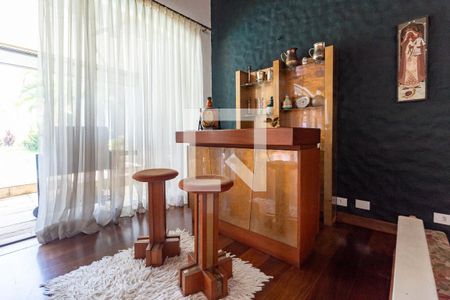 Bar Sala de Estar Pe Direito Duplo  de casa à venda com 5 quartos, 500m² em Jardim Prudência, São Paulo