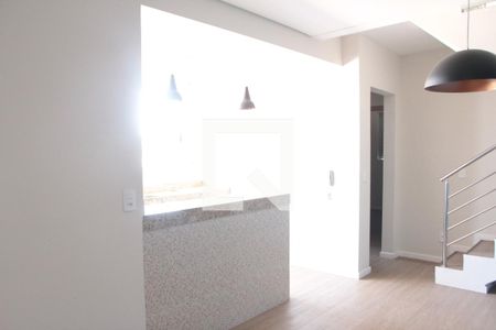Sala de apartamento à venda com 3 quartos, 114m² em Visconde do Rio Branco, Belo Horizonte